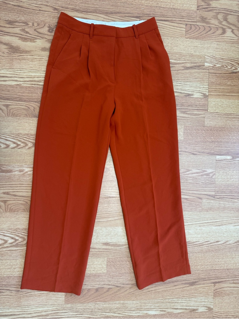 Aritzia Effortless Pant